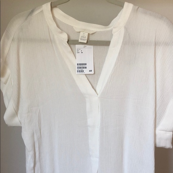 Chiffon Style White Top - Picture 3 of 5